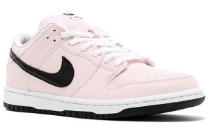 Nike SB Dunk Low “Pink Box”