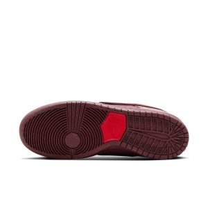 Nike SB Dunk Low “City of Love – Burgundy”