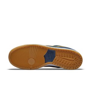 Nike SB Dunk Low “Catalonia”