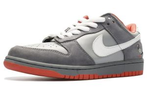 Nike x Jeff Staple SB Dunk Low Pro “Pigeon”