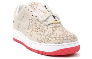 Nike Air Force 1 “Sakura”