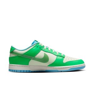 Nike Dunk Low “Green Shock”