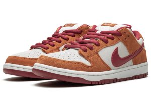 Nike SB Dunk Low Pro “Dark Russet”
