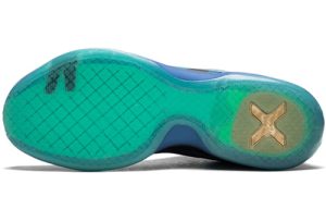 Nike Kobe 10 “Overcome”