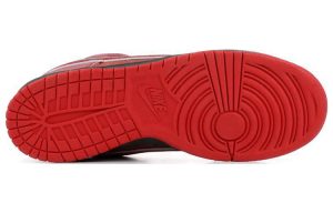 Nike SB Dunk Low Premium “Lobster”