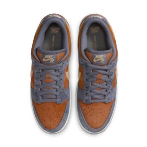 Nike SB Dunk Low “Light Carbon Monarch”