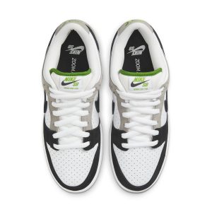 Nike SB Dunk Low “Chlorophyll”
