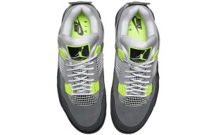Air Jordan 4 Retro SE “Neon 95”