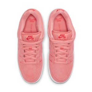 Nike SB Dunk Low “Pink Pig”