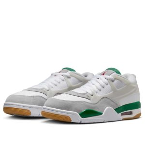 Air Jordan 4 RM “Pine Green”