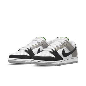 Nike SB Dunk Low “Chlorophyll”