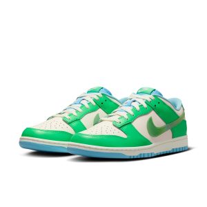 Nike Dunk Low “Green Shock”