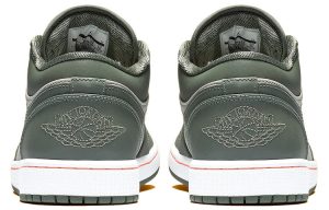 Air Jordan 1 Low “Military Green”