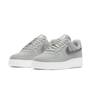 Nike Air Force 1 “07 “Light Smoke Grey”