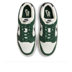 Nike Dunk Low “Green Snake”