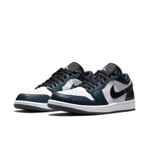 Air Jordan 1 Low “Dark Teal”