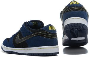 Nike SB Dunk Low Pro “Navy Blue”