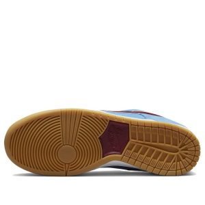 Nike SB Dunk Low Premium “Philadelphia Phillies”
