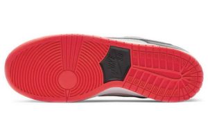 Nike SB Dunk Low “AM90 Infrared”