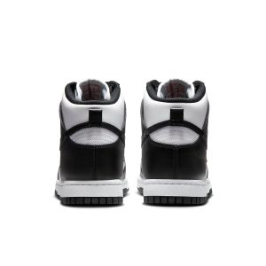 Nike Dunk High “Panda”