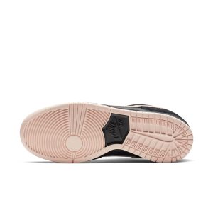 Nike SB Dunk Low “Black Coral”