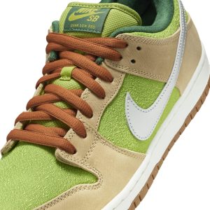 Nike SB Dunk Low “Escargot”