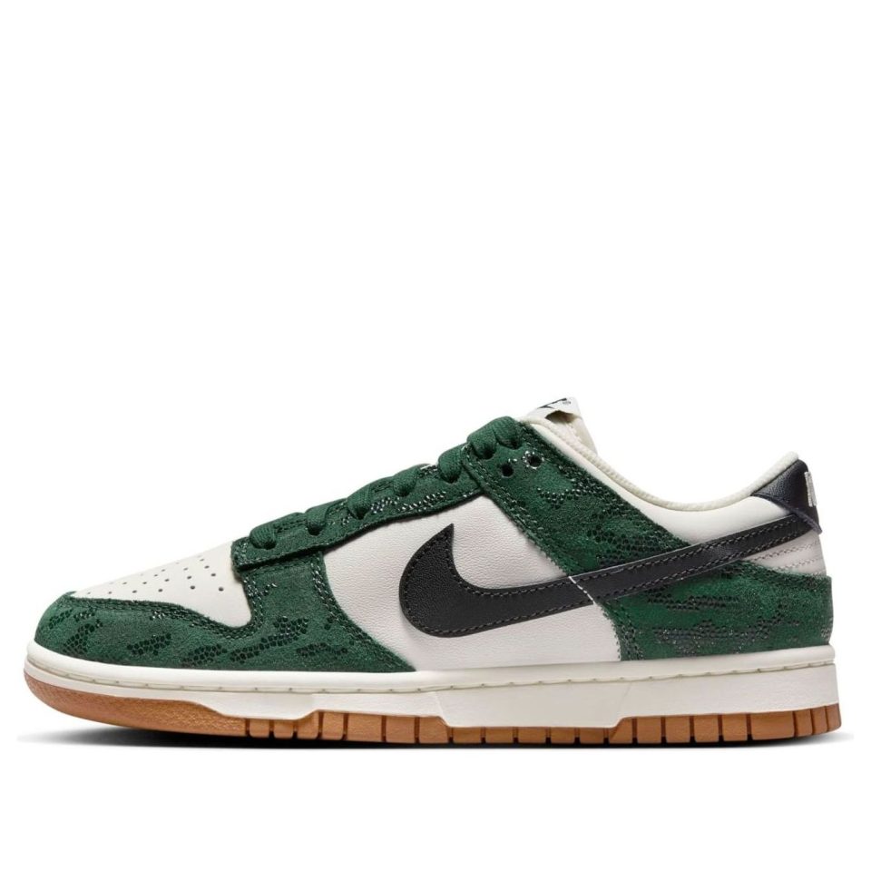Nike Dunk Low "Green Snake"