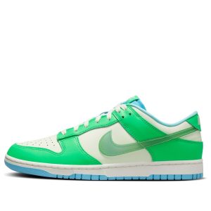 Nike Dunk Low “Green Shock”