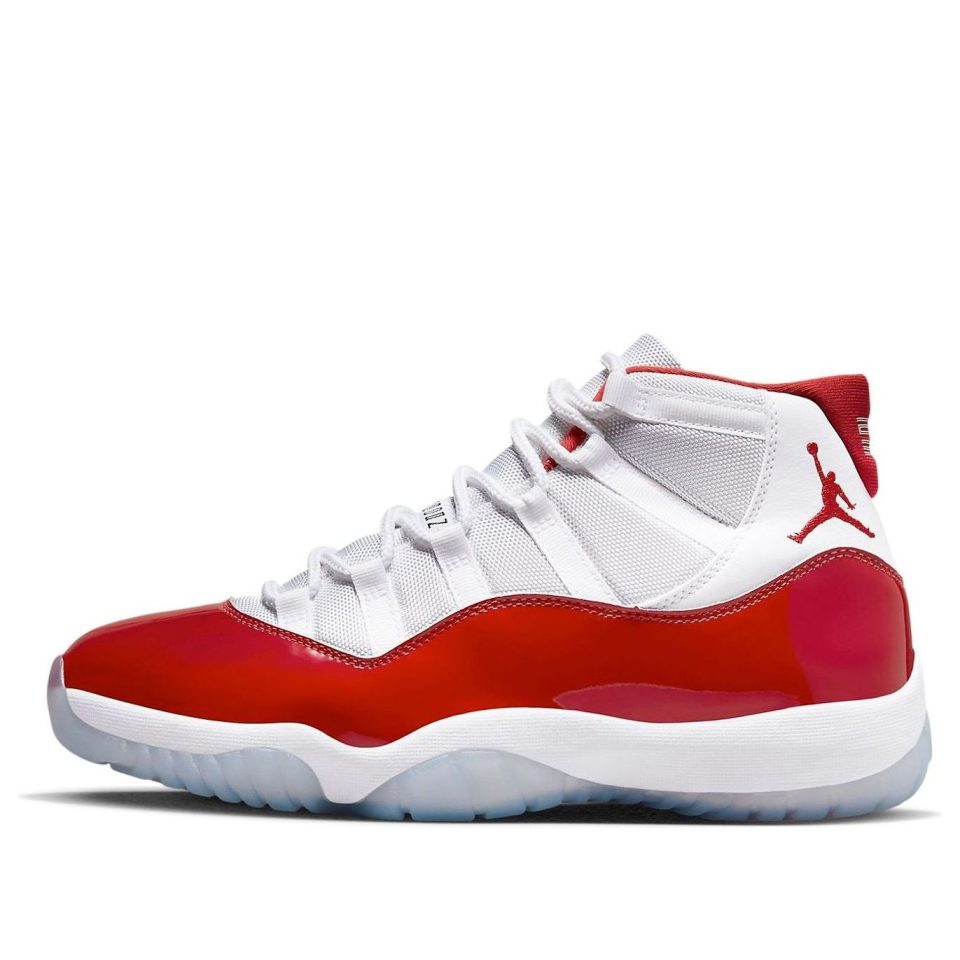 Air Jordan 11 Retro "Cherry"