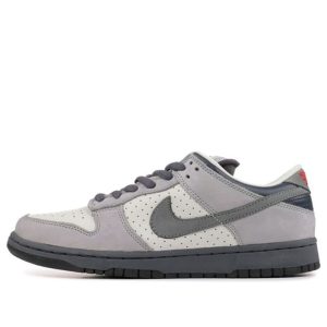 Nike SB Dunk Low Pro “Band Aid”