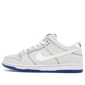 Nike SB Dunk Low Premium “Cracked Leather”