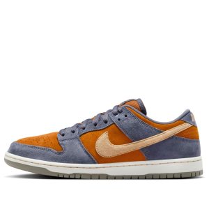Nike SB Dunk Low “Light Carbon Monarch”