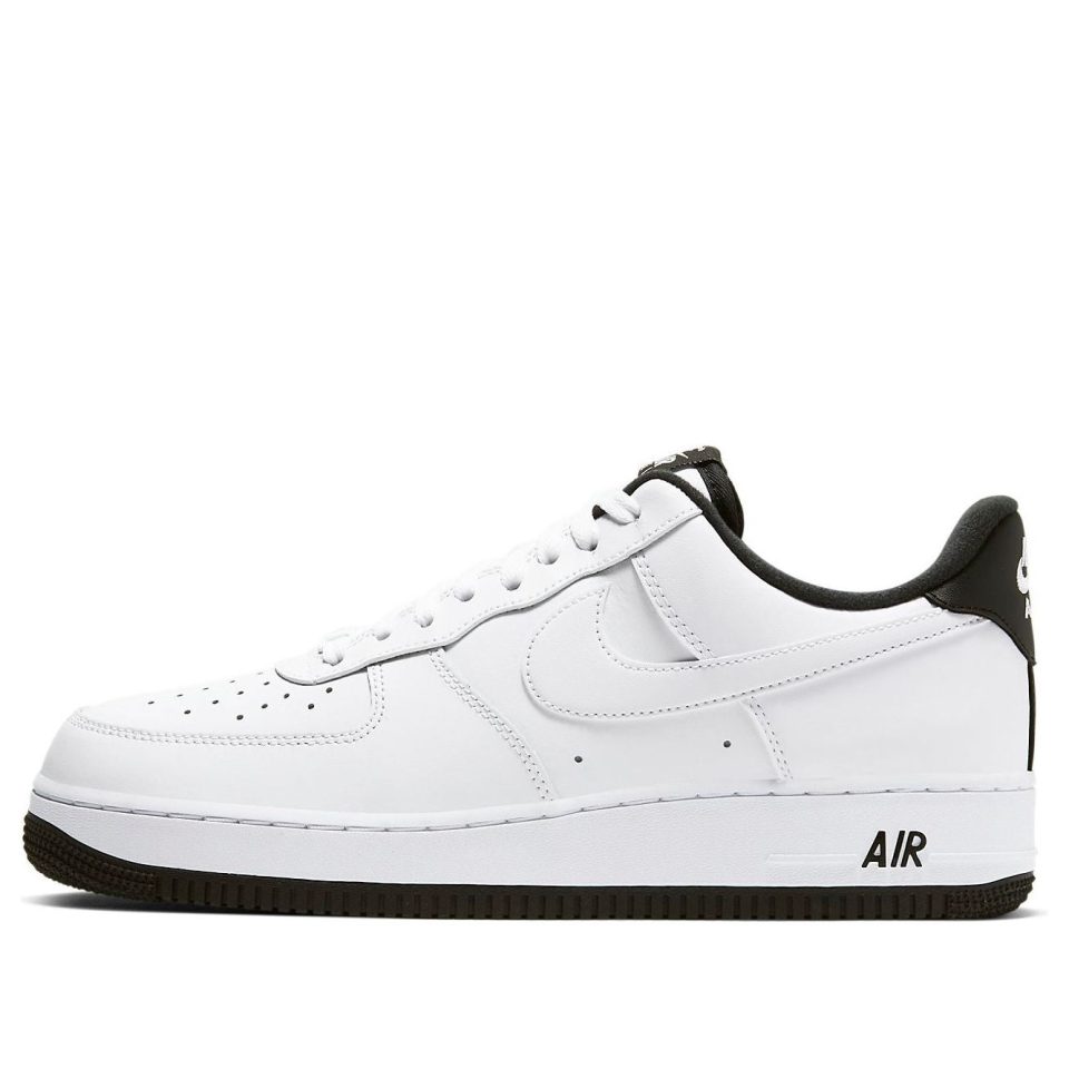 Nike Air Force 1 "07 "White Black"