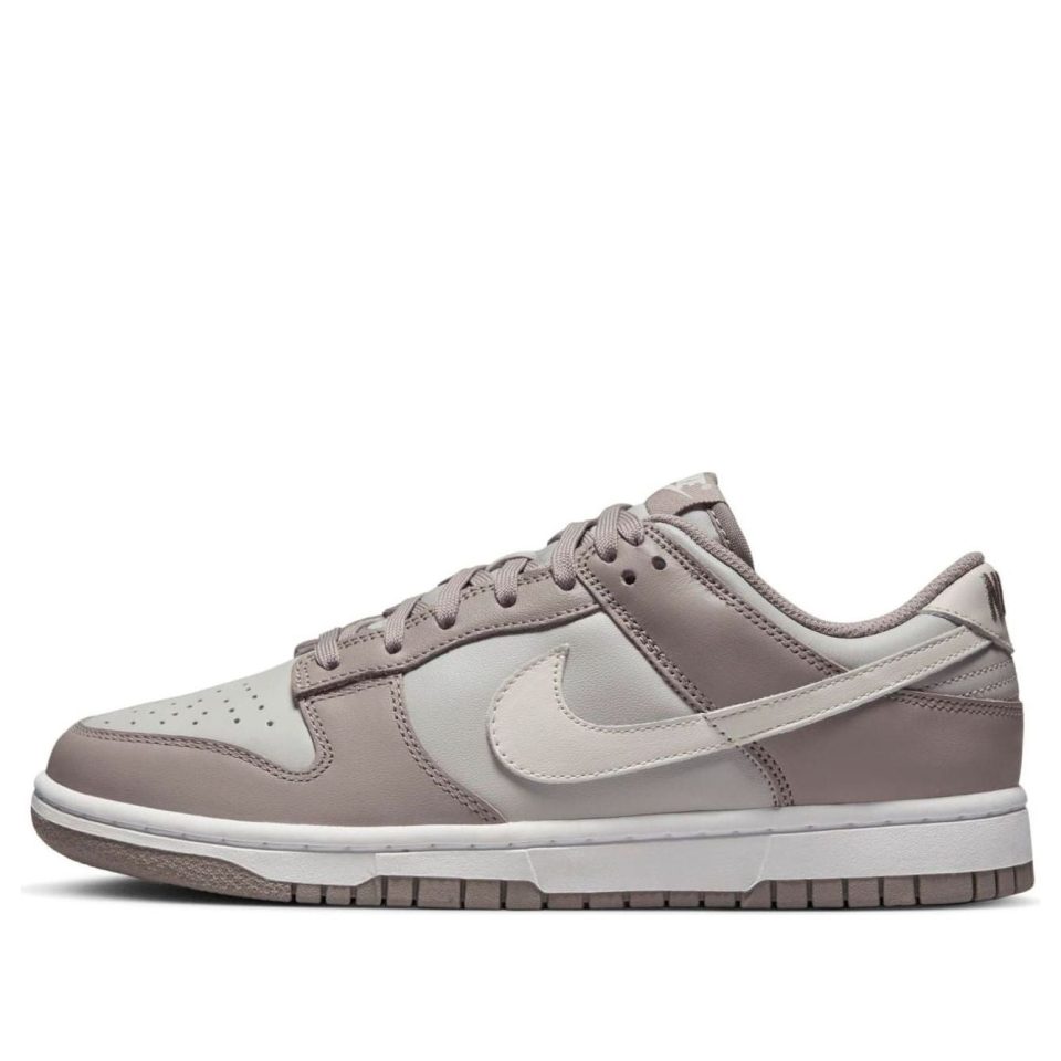 Nike Dunk Low "Bone Beige"