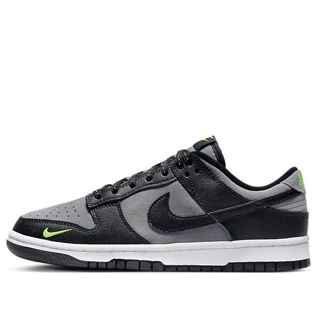 Nike Dunk Low "Black Grey Green Strike"